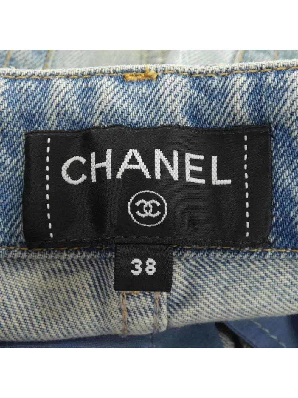 Chanel Jeans Blue